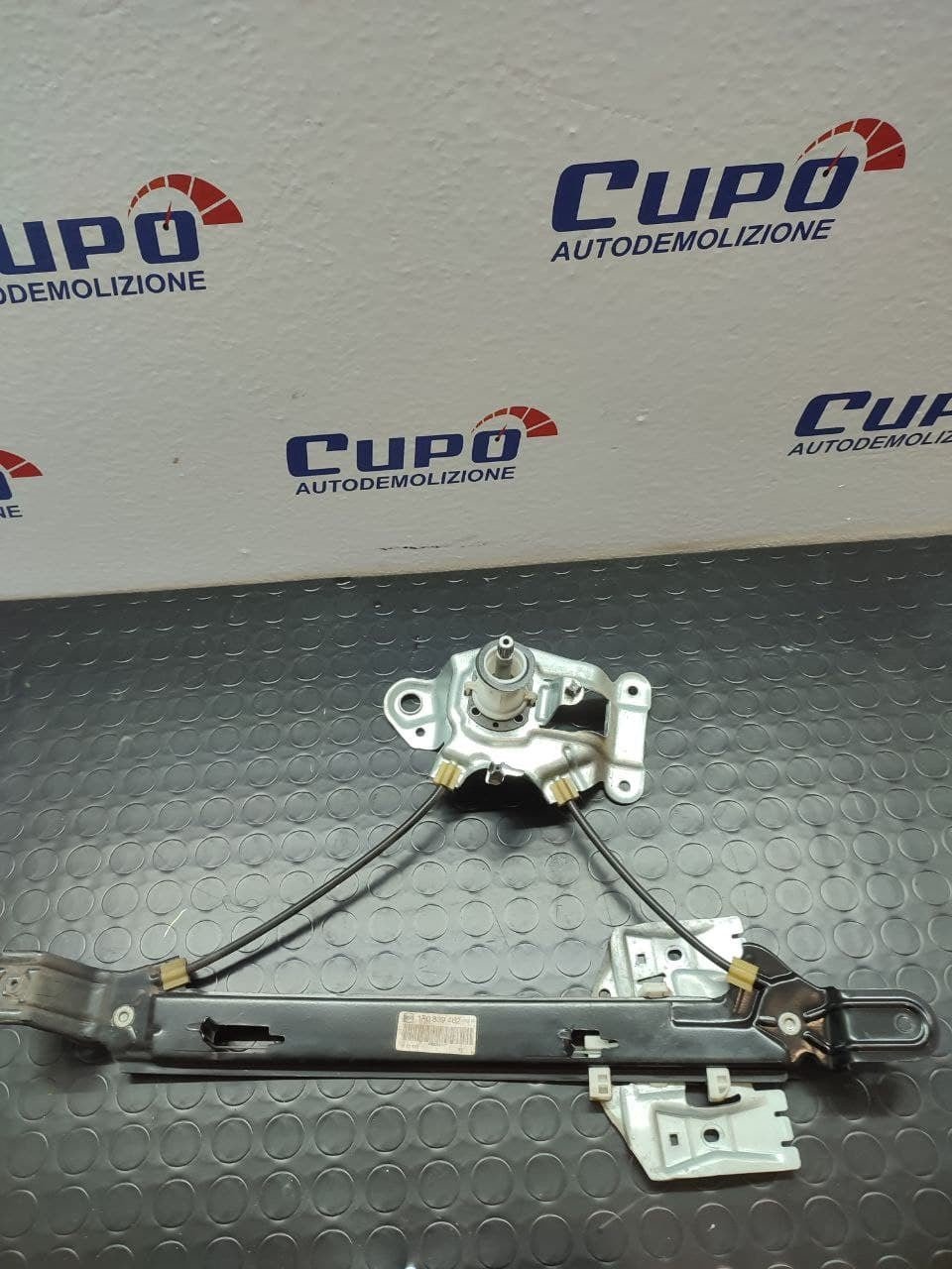 Alzavetro elettrico Seat Leon cod 1p0839462 - F&amp;P CRASH SRLS - Ricambi Usati