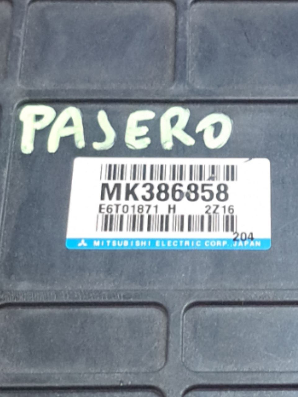 Centralina Ecu Motore Mitsubishi Pajero 3.2 diesel (2005) COD:MK386858 - F&P CRASH SRLS - Ricambi Usati