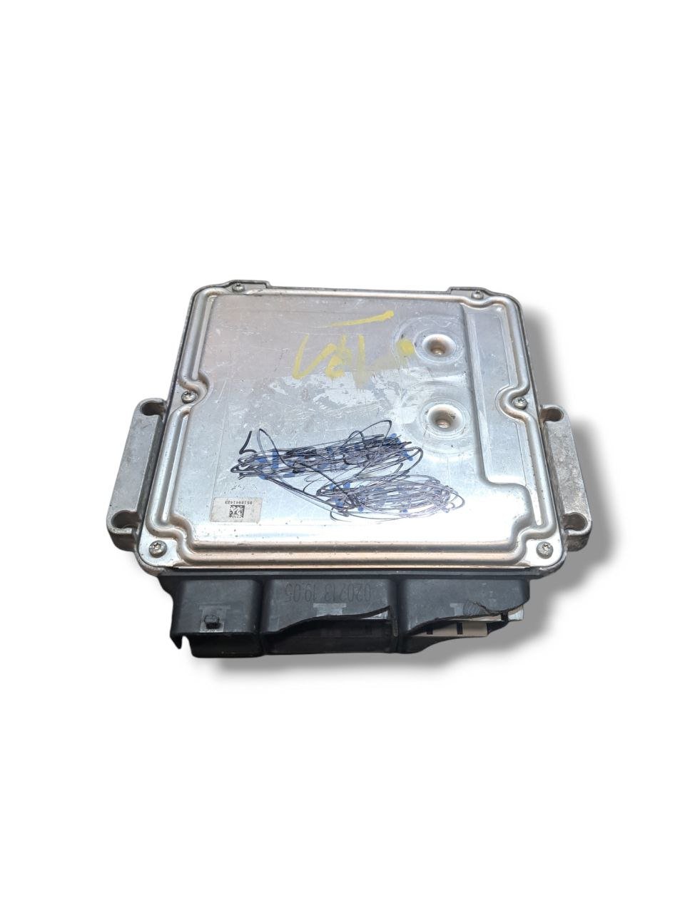 Centralina ECU Motore Renault Clio IV 1.5 Diesel ( 2012 - 2019 ) COD:237102213R - F&P CRASH SRLS - Ricambi Usati