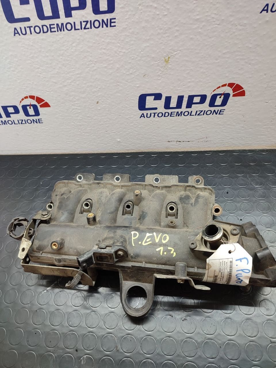 Collettore aspirazione Fiat Panda / Punto 1.3 multijet 55kw cod 73501353 - F&amp;P CRASH SRLS - Ricambi Usati