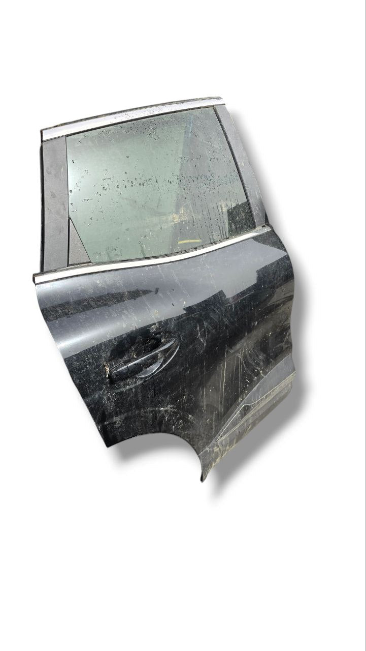 PORTA POSTERIORE DESTRA RENAULT KADJAR (2013 - 2019) NERA - F&P CRASH SRLS - Ricambi Usati